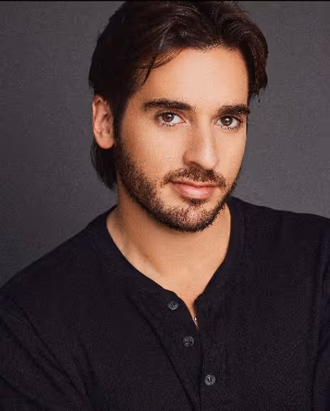 Jordan Golding Headshot