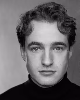 Toby Miles Headshot