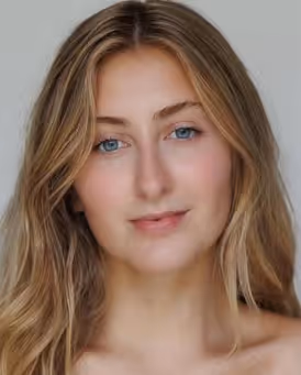 Sarah Charles Lewis Headshot