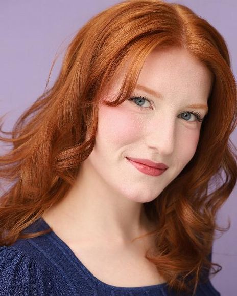 Liz Leclerc Headshot