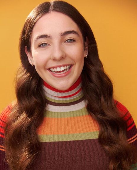 Juliet Simon Headshot