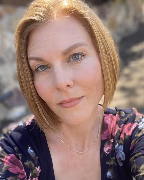 Courtney Shaffer Headshot