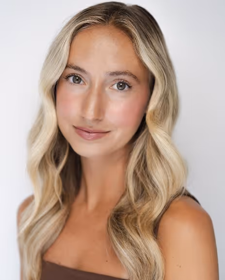 Hannah Truman Headshot