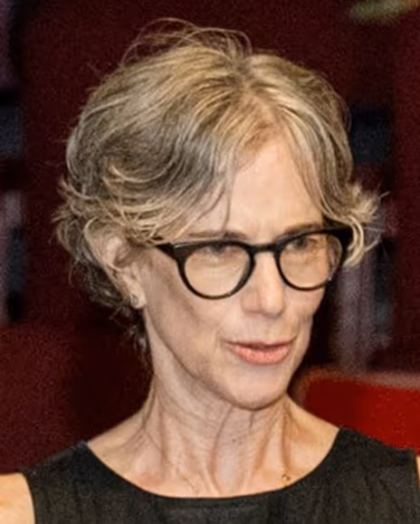 Laura Strausfeld Headshot
