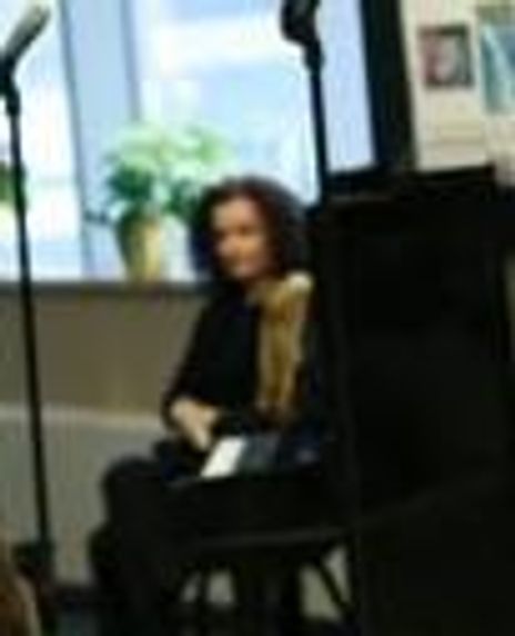 Dorothy Martin Headshot