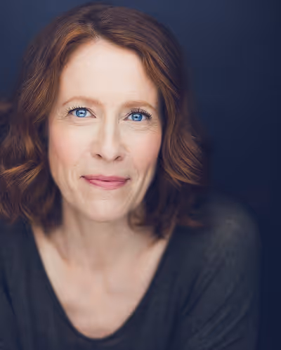 Eva Kaminsky Headshot