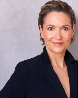 Shannon Cochran Headshot
