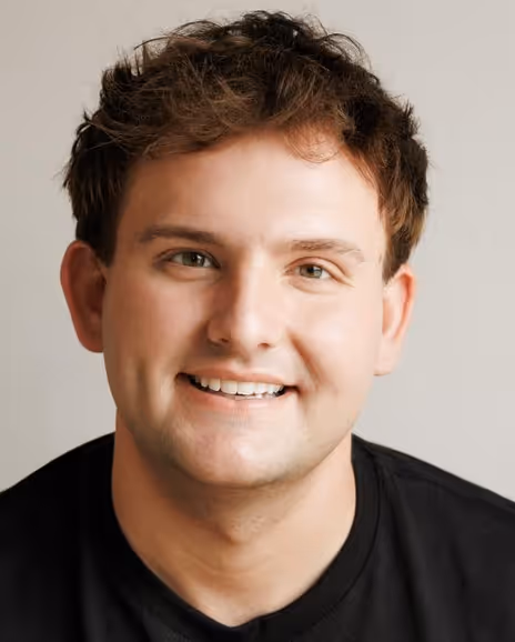Aiden Meyndert Headshot