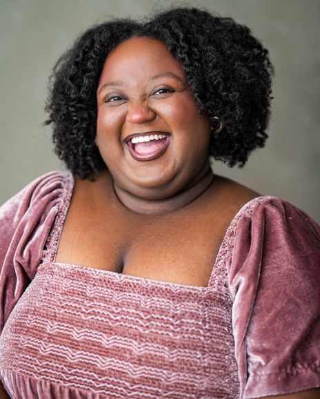 Erin Morton Headshot