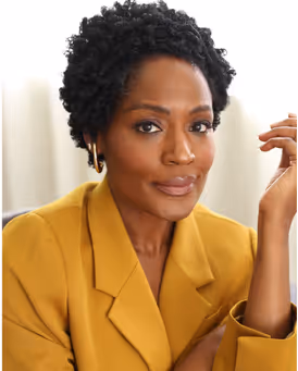 Victoire Charles Headshot