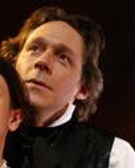 Christopher Oden Headshot