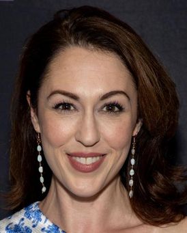 Kelley Curran Headshot