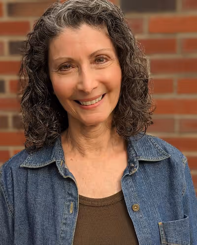 Gerri Weagraff Headshot