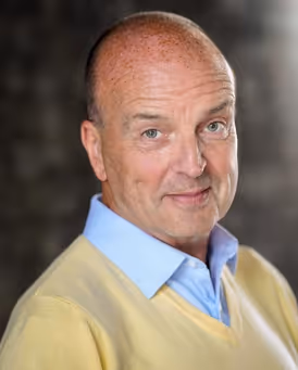 Philip Day Headshot