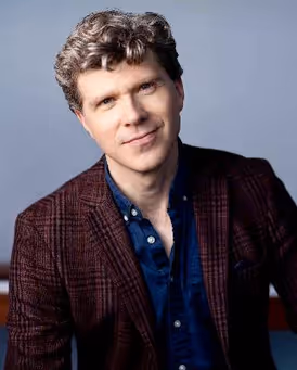 Will Reynolds Headshot
