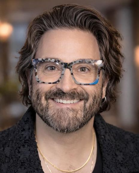 Samuel Garza Bernstein Headshot