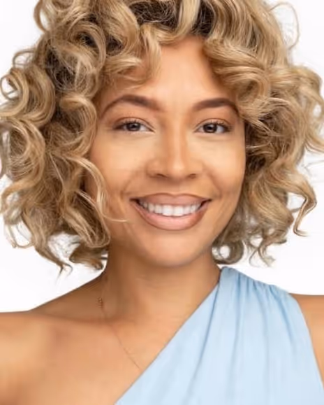 Elizabeth Marie Camacho Headshot