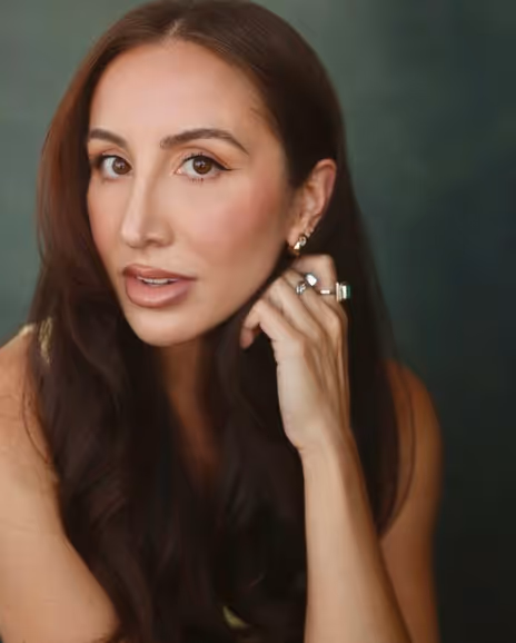 Stephanie Price Headshot