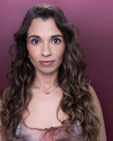 Amanda K Lopez Headshot