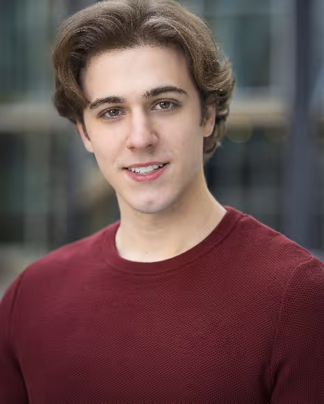 Thomas Beeker Headshot