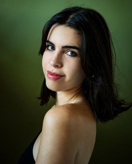 Yael Karoly Headshot