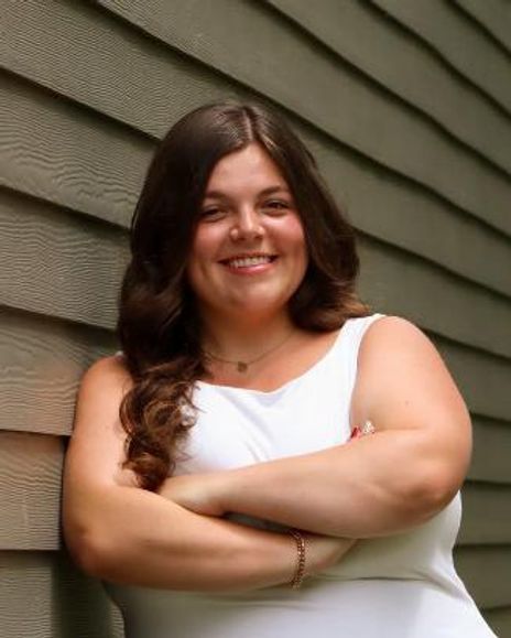 Stephanie Stanton Headshot