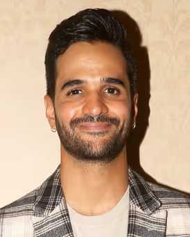 Hiram Delgado Headshot