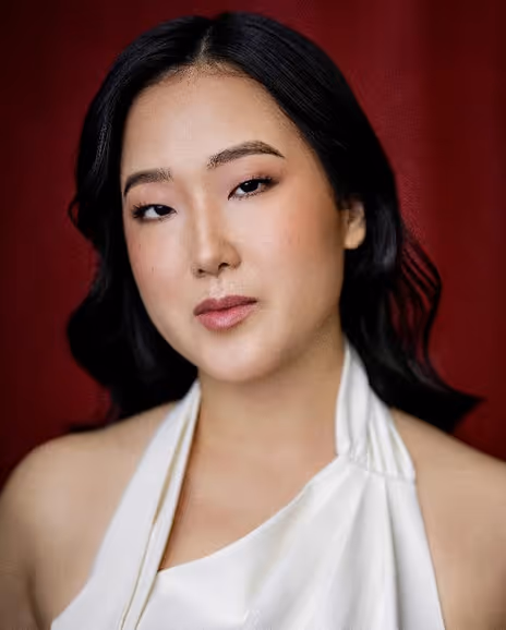 Sarah Sun Park Headshot