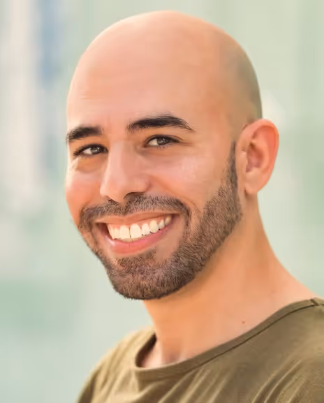 Rayner Gabriel Headshot