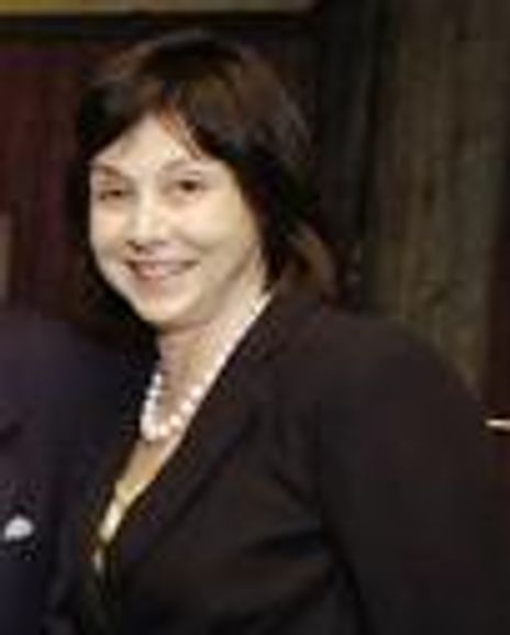 Elisabeth Morton Headshot