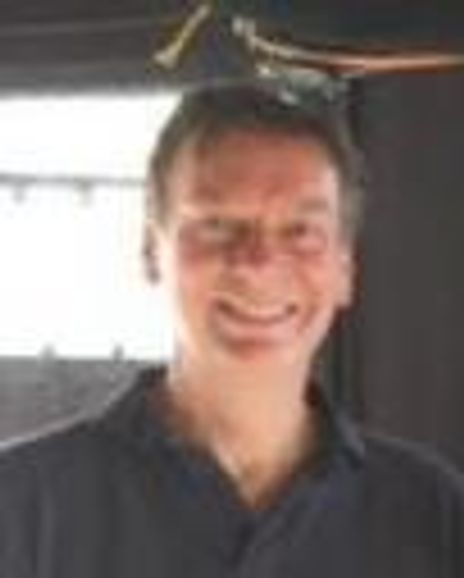 Thomas Morris Headshot