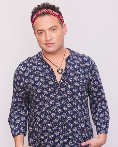 Amir Levi Headshot