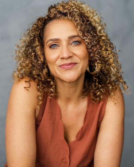 Talia Thiesfield Headshot