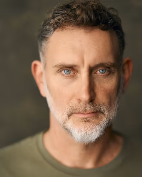 Tim Cummings Headshot