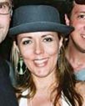 Wendy Waring Headshot