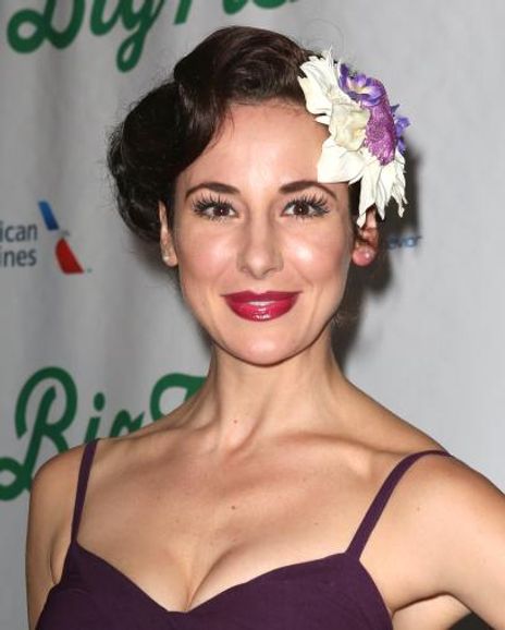 Sarrah Strimel Headshot