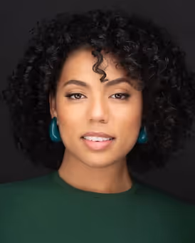 Liisi LaFontaine Headshot