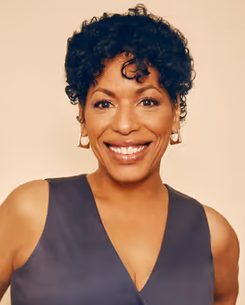 Liza Colon-Zayas Headshot