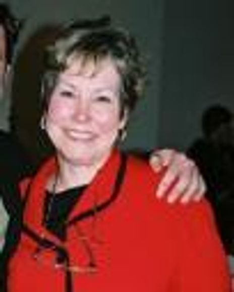 Linda Kowalski Headshot
