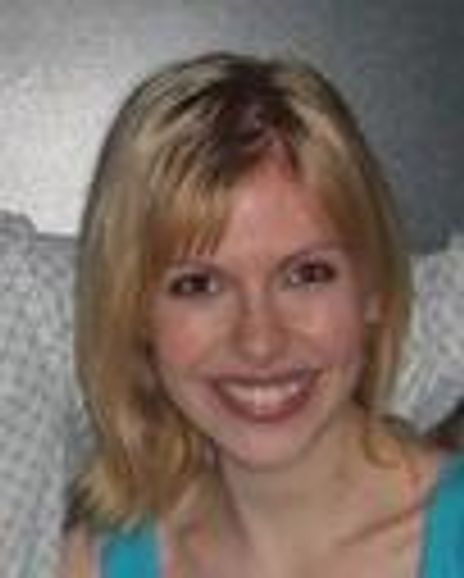 Lindsay Wolf Headshot