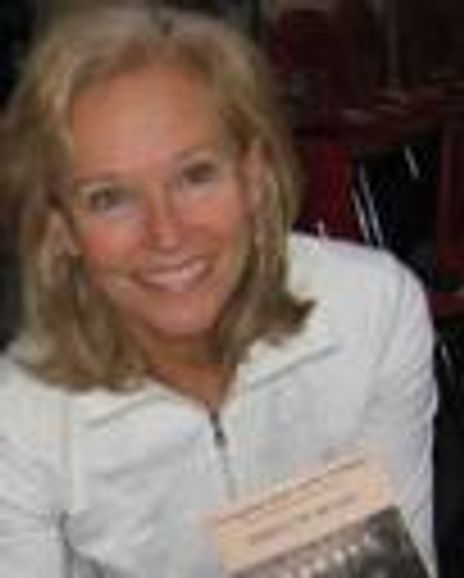 Brenda Seimer Headshot