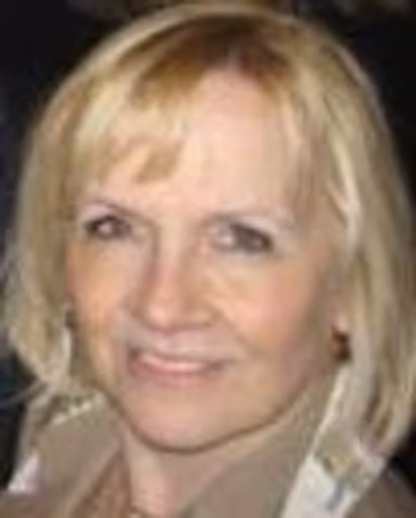 Kristine Lewis Headshot