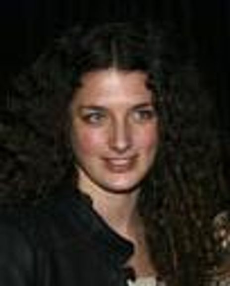 Daisy Bevan Headshot