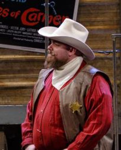 Jesse Davis Headshot