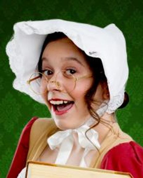 Emma Robinson Headshot