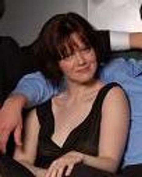 Rebecca Ellis Headshot