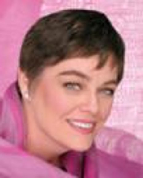 Moira Danis Headshot