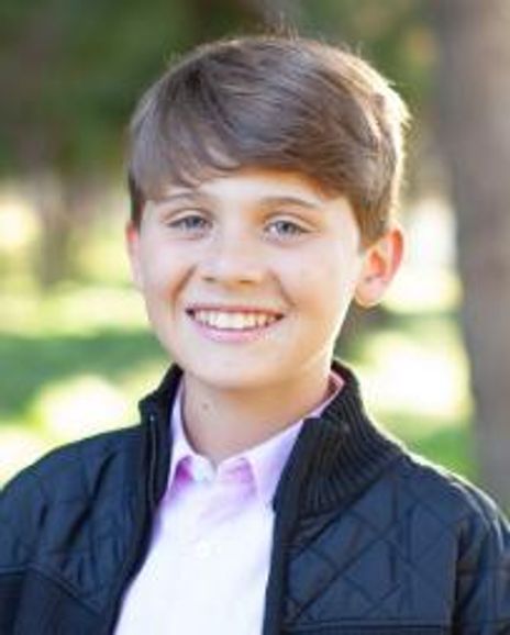 Oliver Stewart Headshot