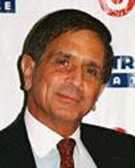 Carl Hollander Headshot