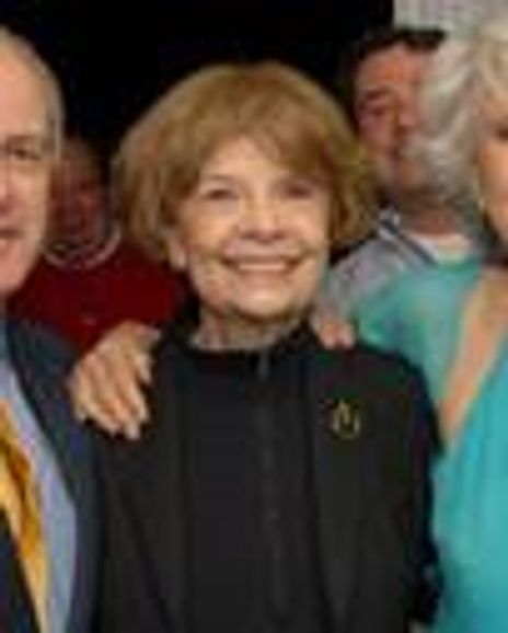 Nila Aranow Headshot